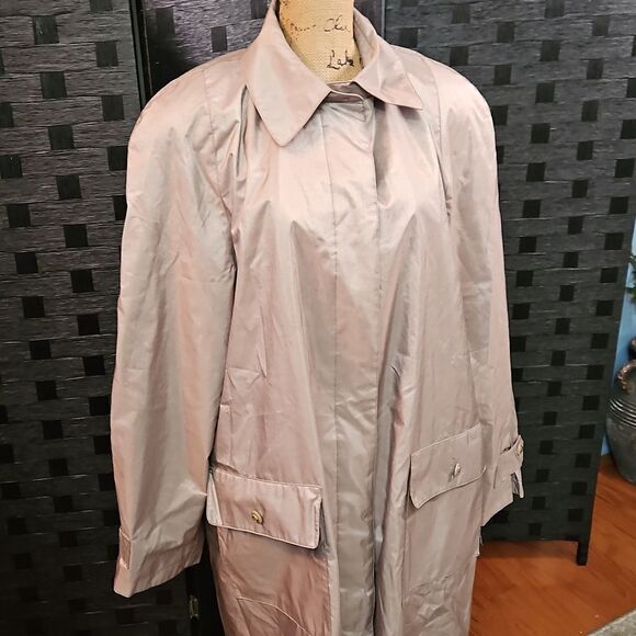 Champagne Rain Jacket Size 18 - Picture 4 of 11